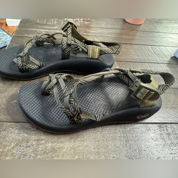 CHACO Women's ZX/2 Classic Army Green Size 9 Strappy Sandal Adjustable - Picture 8 of 8